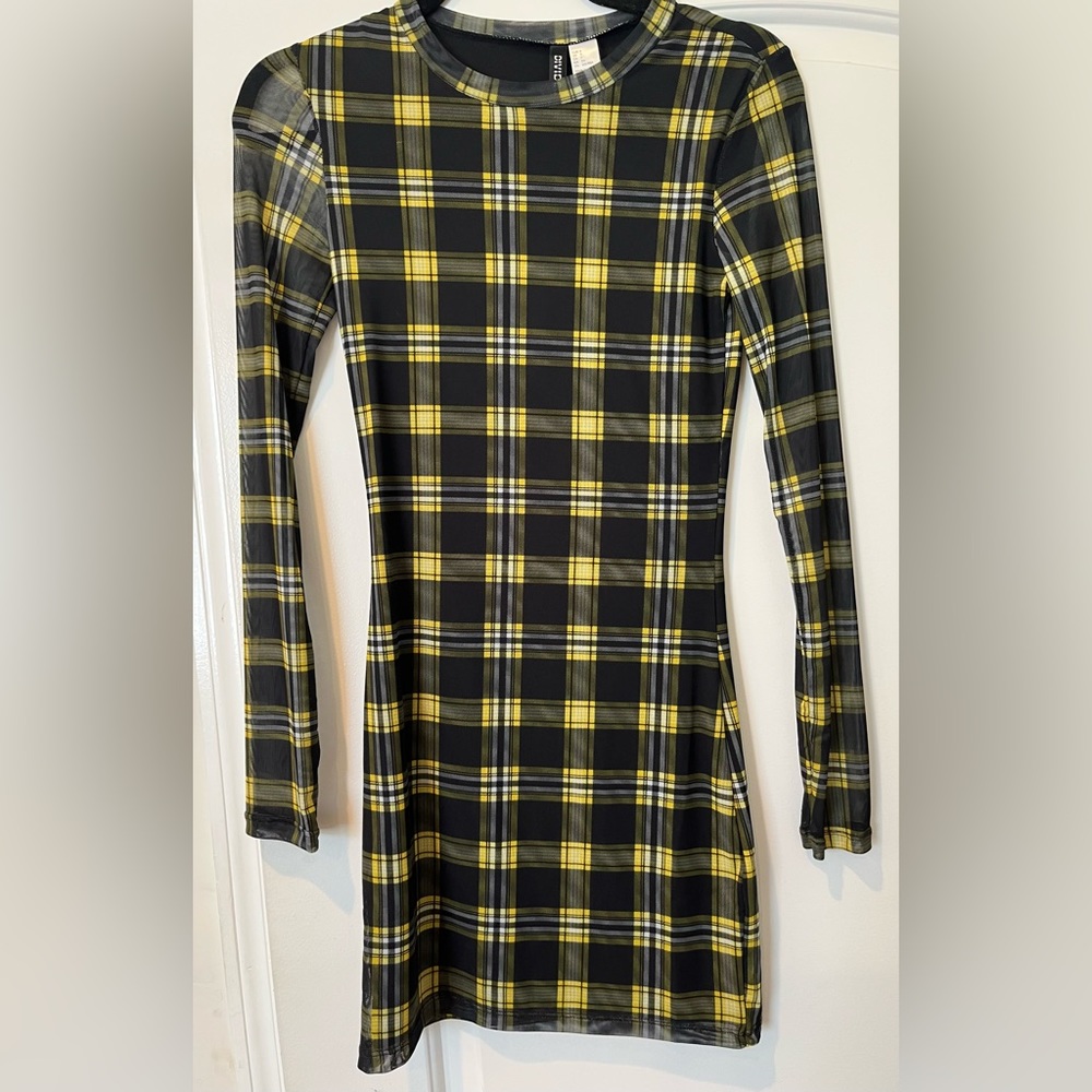 H&M yellow and black checkered plaid mini dress NWT